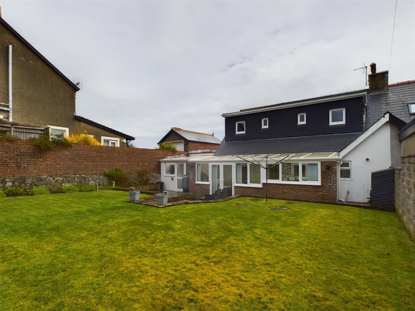 Lewis Place, Porthcawl McHattons Estate Agents, Bridgend